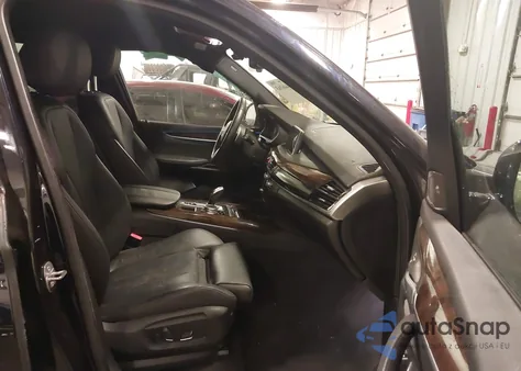 2016 BMW X5 xDrive35I z USA, uszkodzony, nr VIN 5UXKR0C54G0P26393